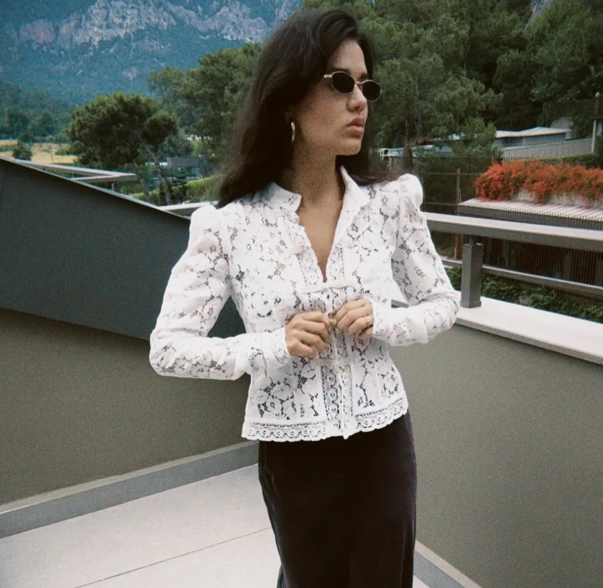 FONTAINE LACE BLOUSE