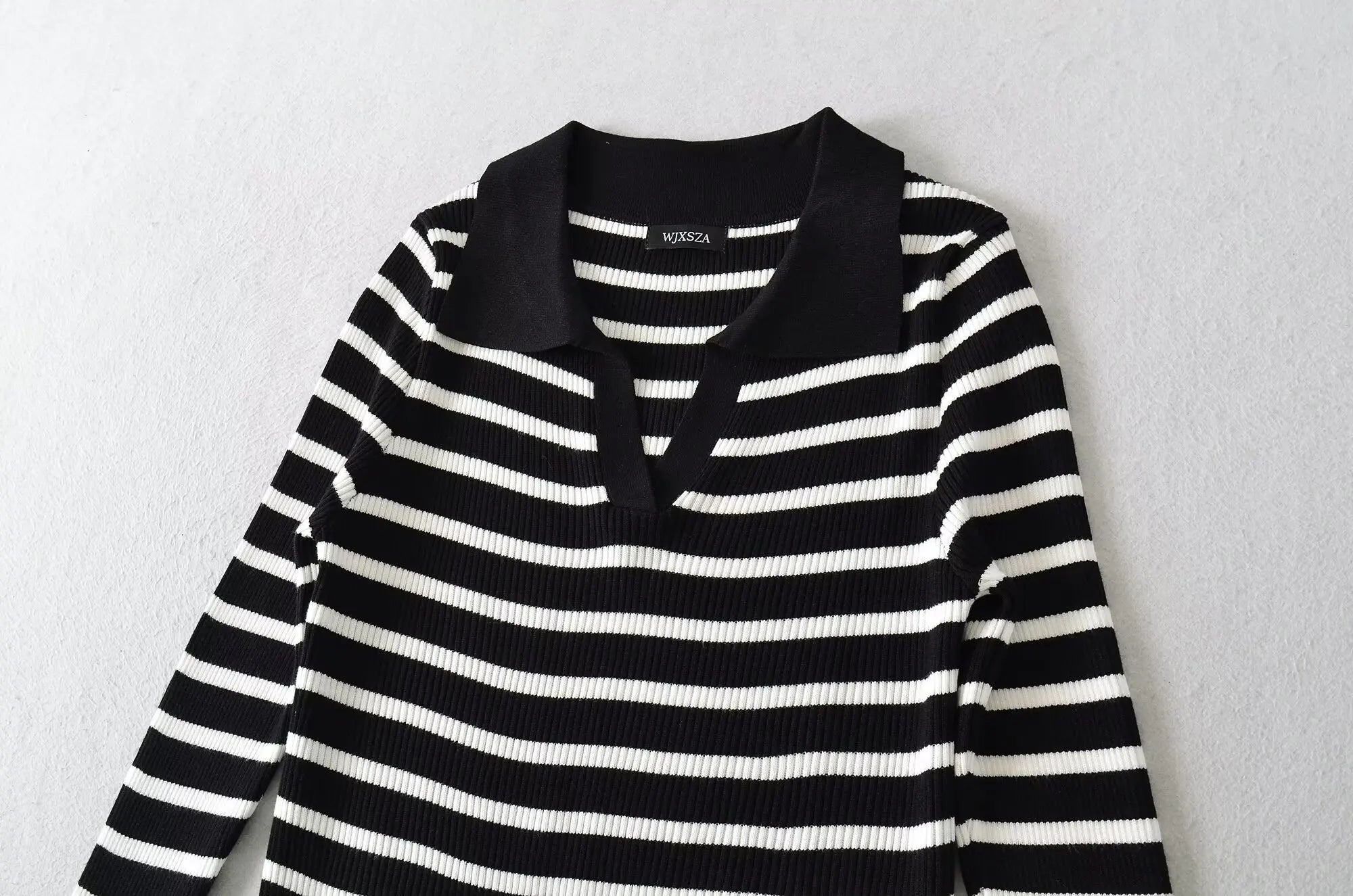 JOLIE KNITTED SWEATER