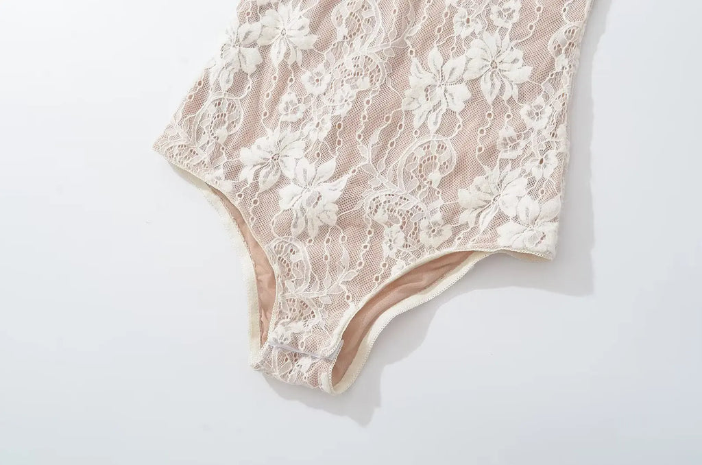 AMINA LACE BODYSUIT