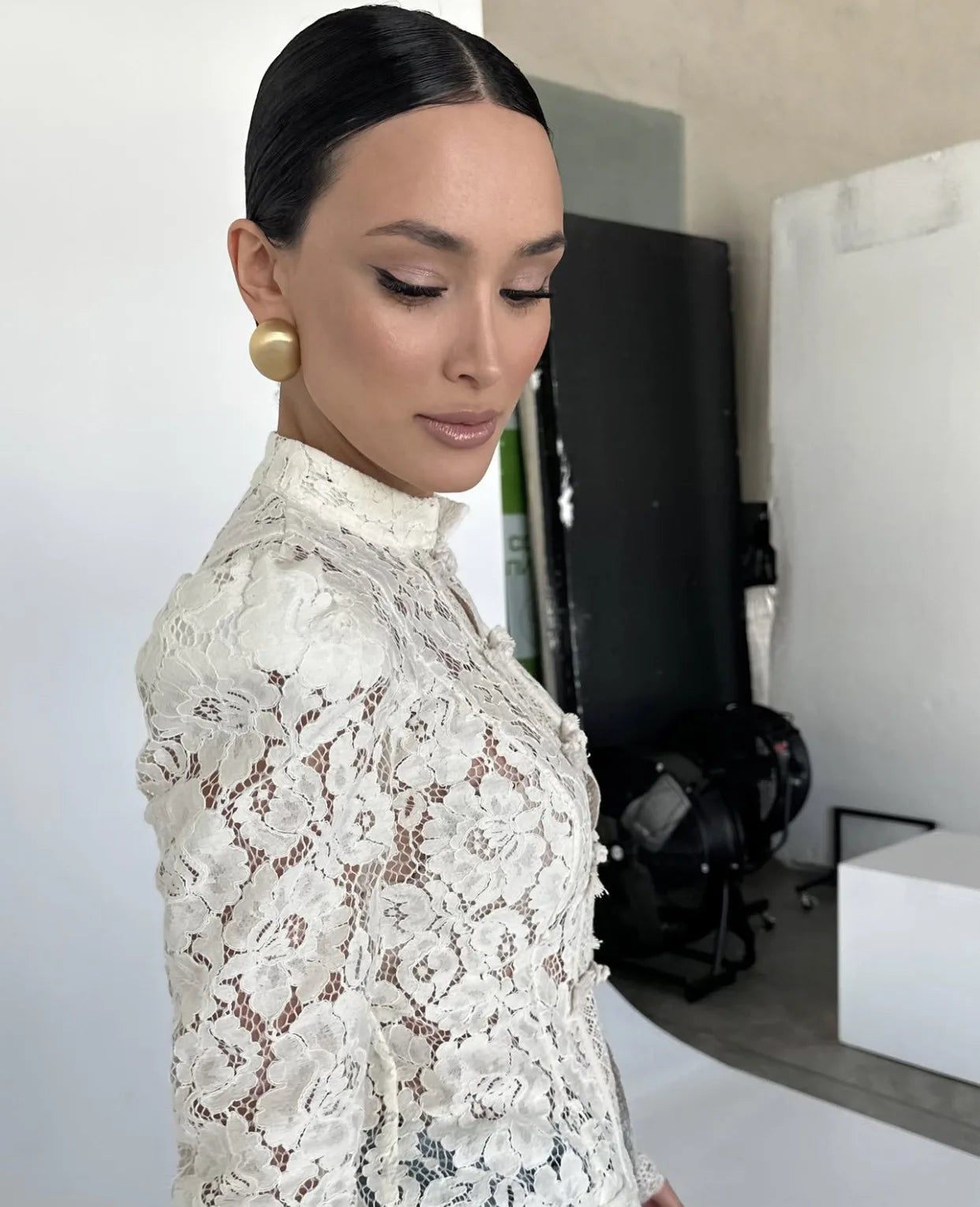 FONTAINE LACE BLOUSE