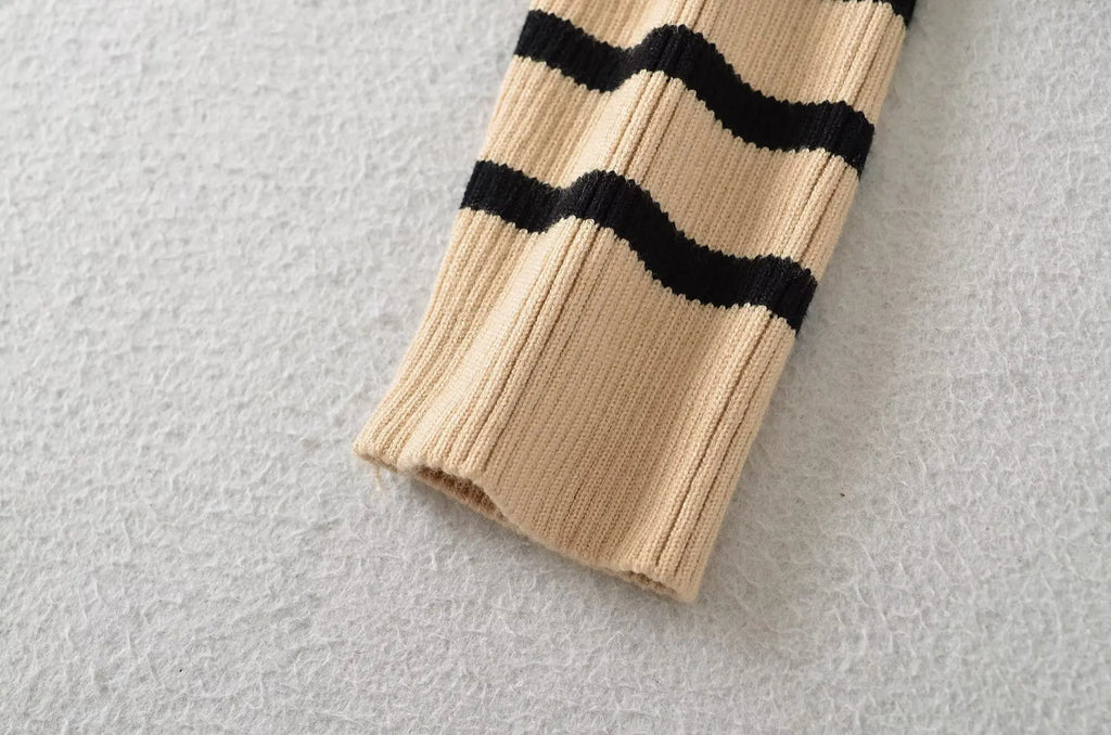 JOLIE KNITTED SWEATER