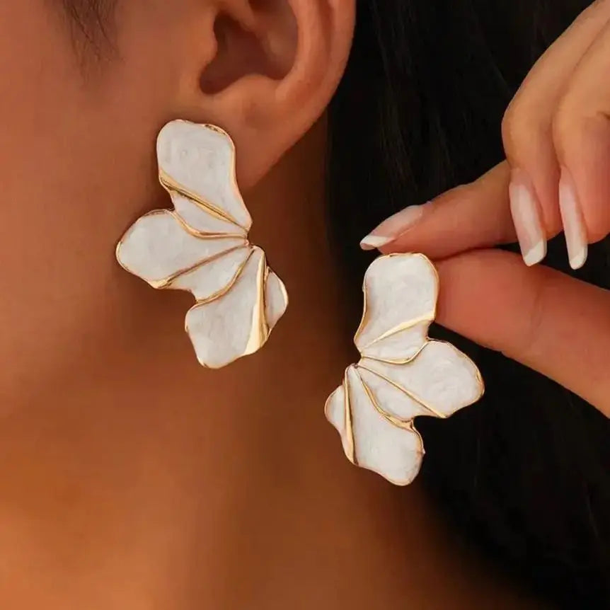 ERICA PETAL EARRINGS