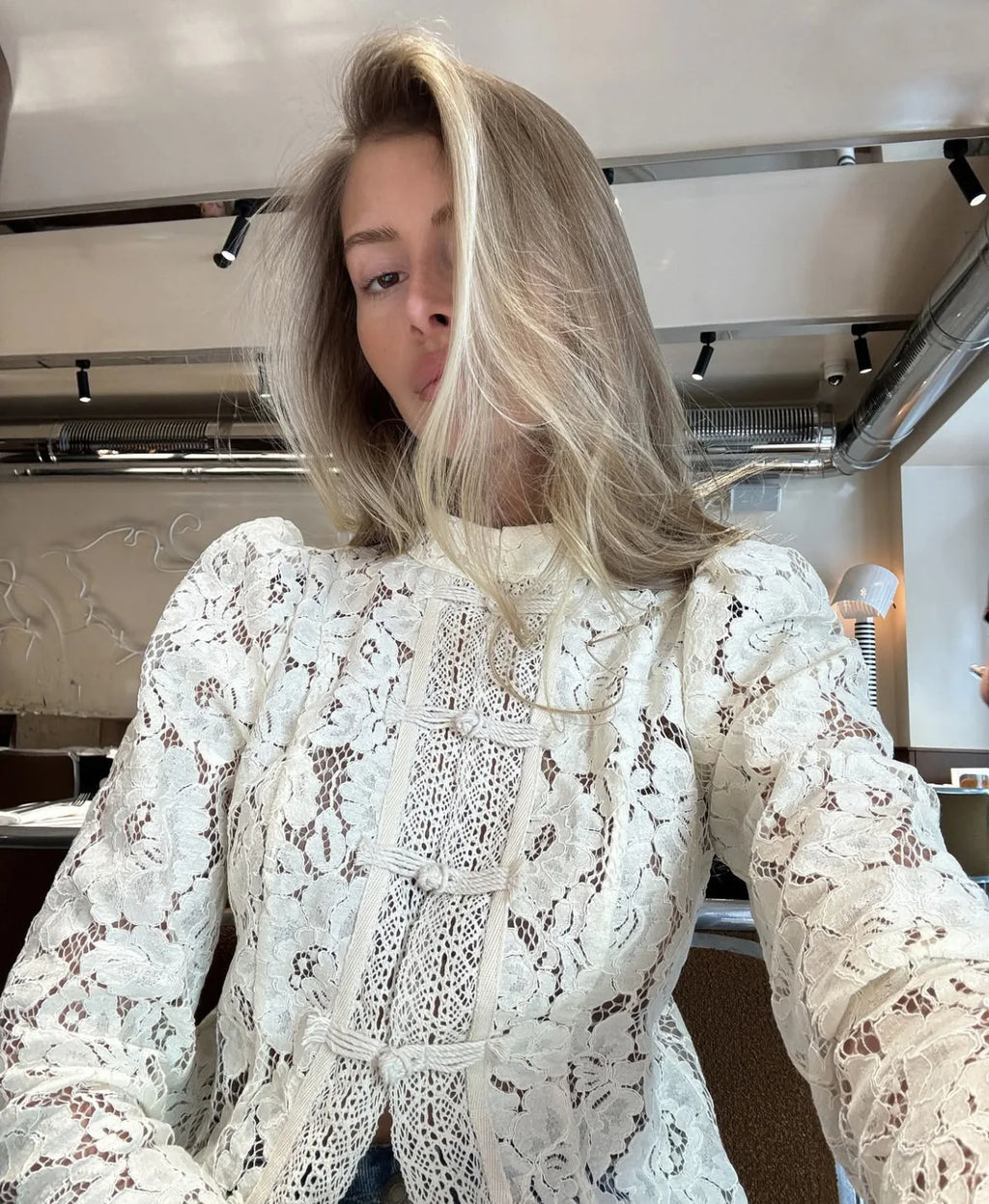 FONTAINE LACE BLOUSE