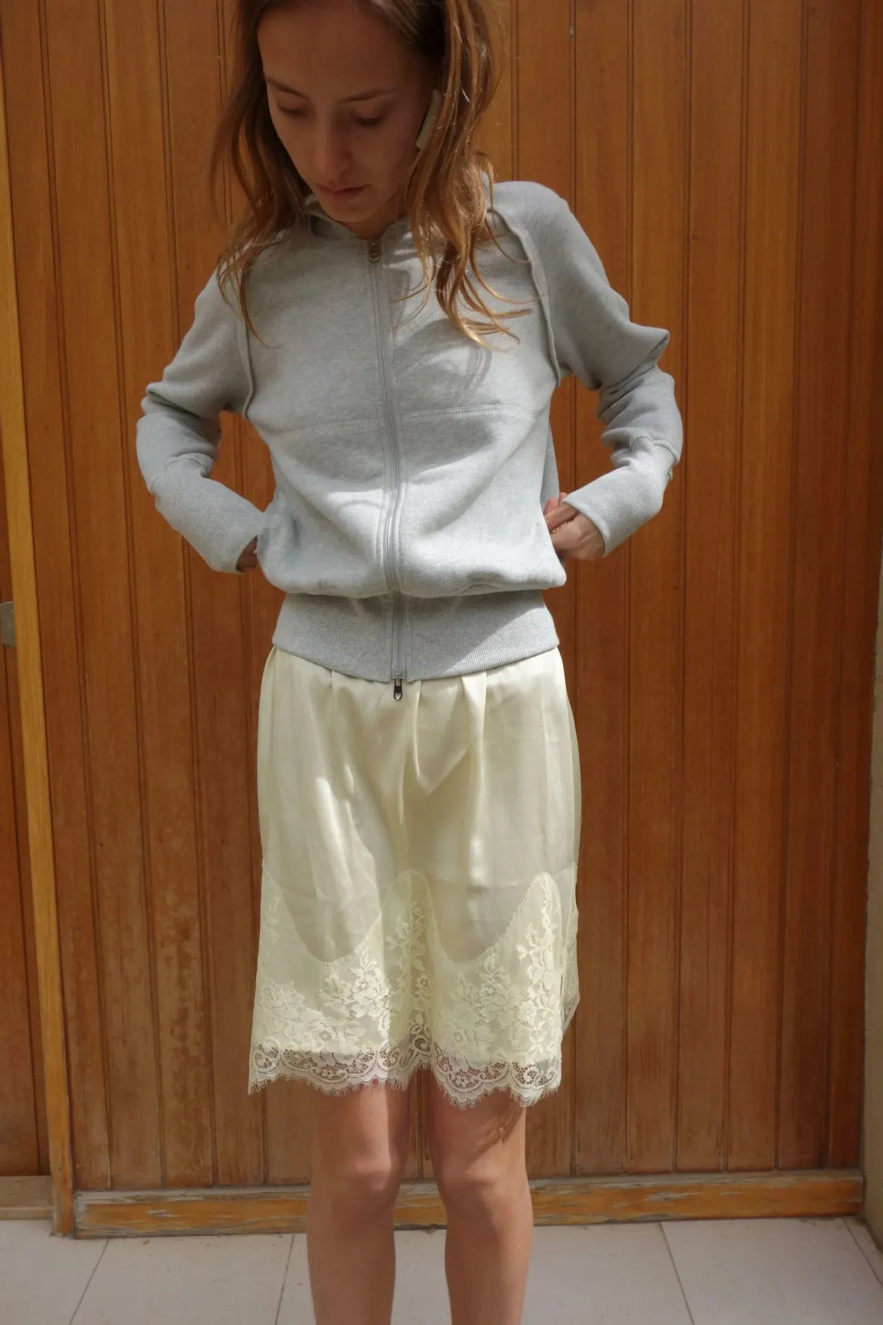 NARA SATIN MINI SKIRT