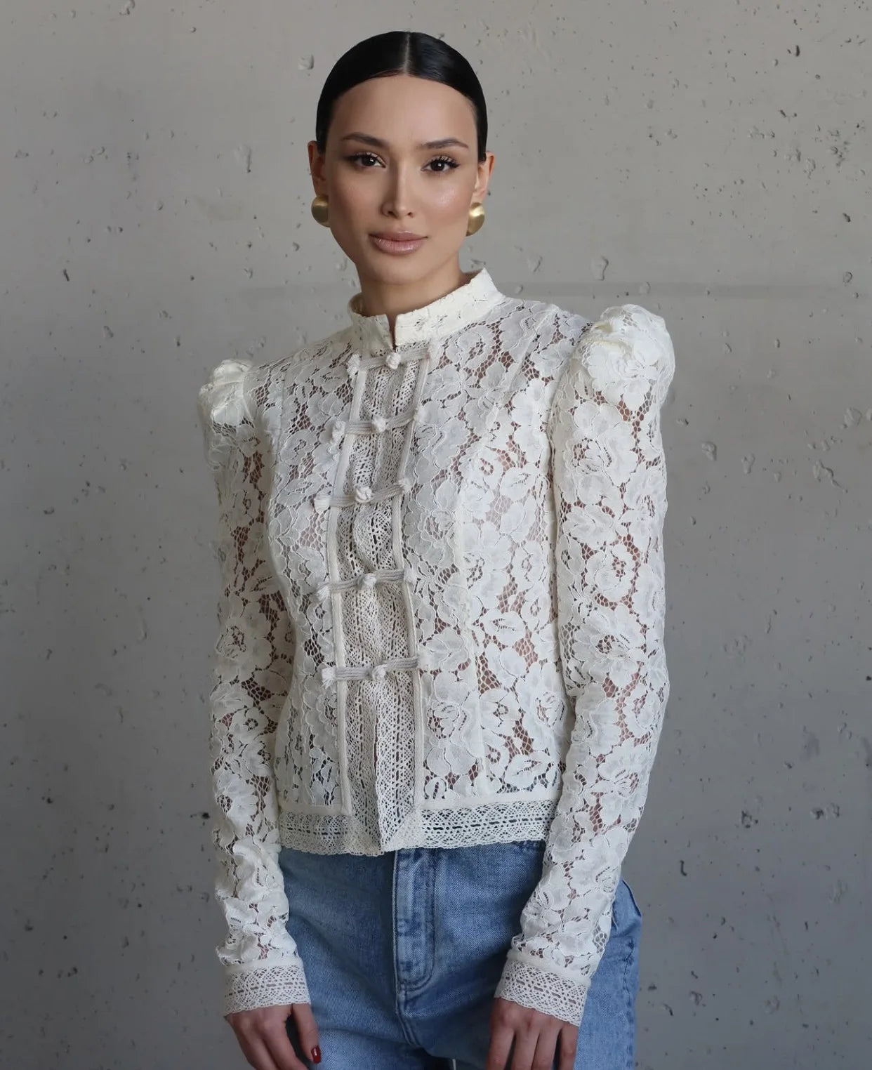 FONTAINE LACE BLOUSE
